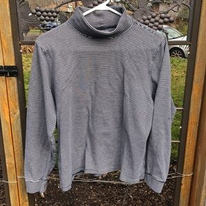 SOLD / L.L.BEAN / navy and white stripe 100% cotton turtleneck shirt size XL